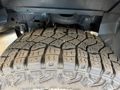 Used 2024 RAM 1500 Big Horn AWD/4WD image 44