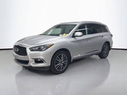 Used 2019 INFINITI QX60 Luxe w/ Essential Package