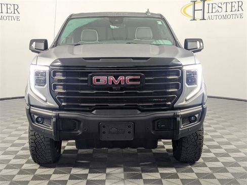 Used 2023 GMC Sierra 1500 AT4X image 3