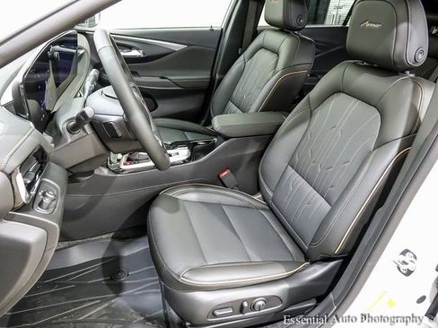 New 2026 Buick Envista Avenir image 8