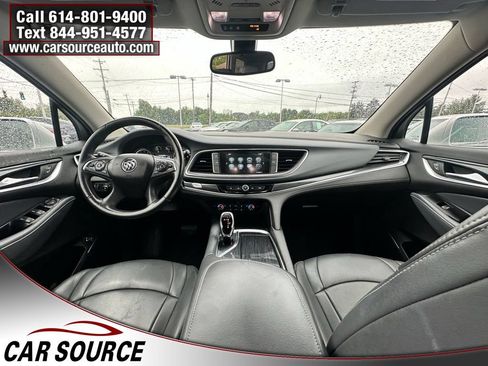 Used 2019 Buick Enclave Essence AWD/4WD image 18