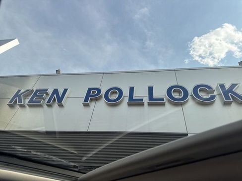 Used 2025 Kia Telluride S image 32