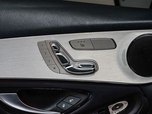 Certified 2022 Mercedes-Benz GLC 300 image 20