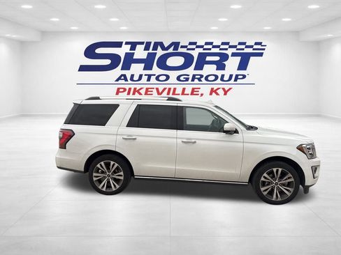 Used 2021 Ford Expedition Limited image 4