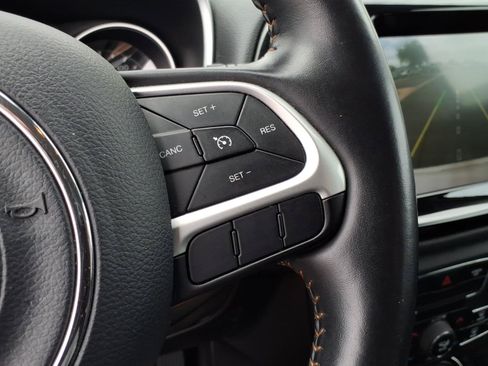 Used 2019 Jeep Compass Limited AWD/4WD image 35