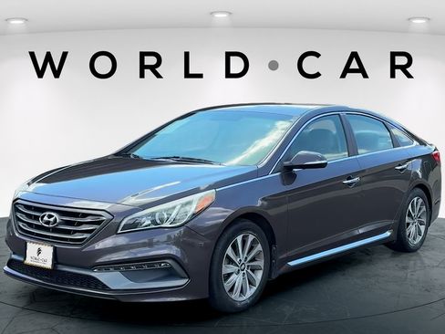 Used 2015 Hyundai Sonata Sport w/ Option Group 03 FWD image 3