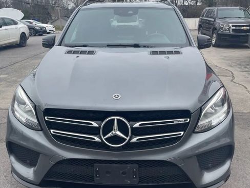 Used 2017 Mercedes-Benz GLE 43 AMG 4MATIC image 2
