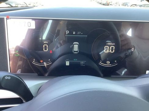 New 2026 Hyundai Tucson Blue SE image 33