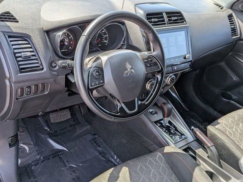 Used 2025 Mitsubishi Outlander Sport LE AWD/4WD image 15