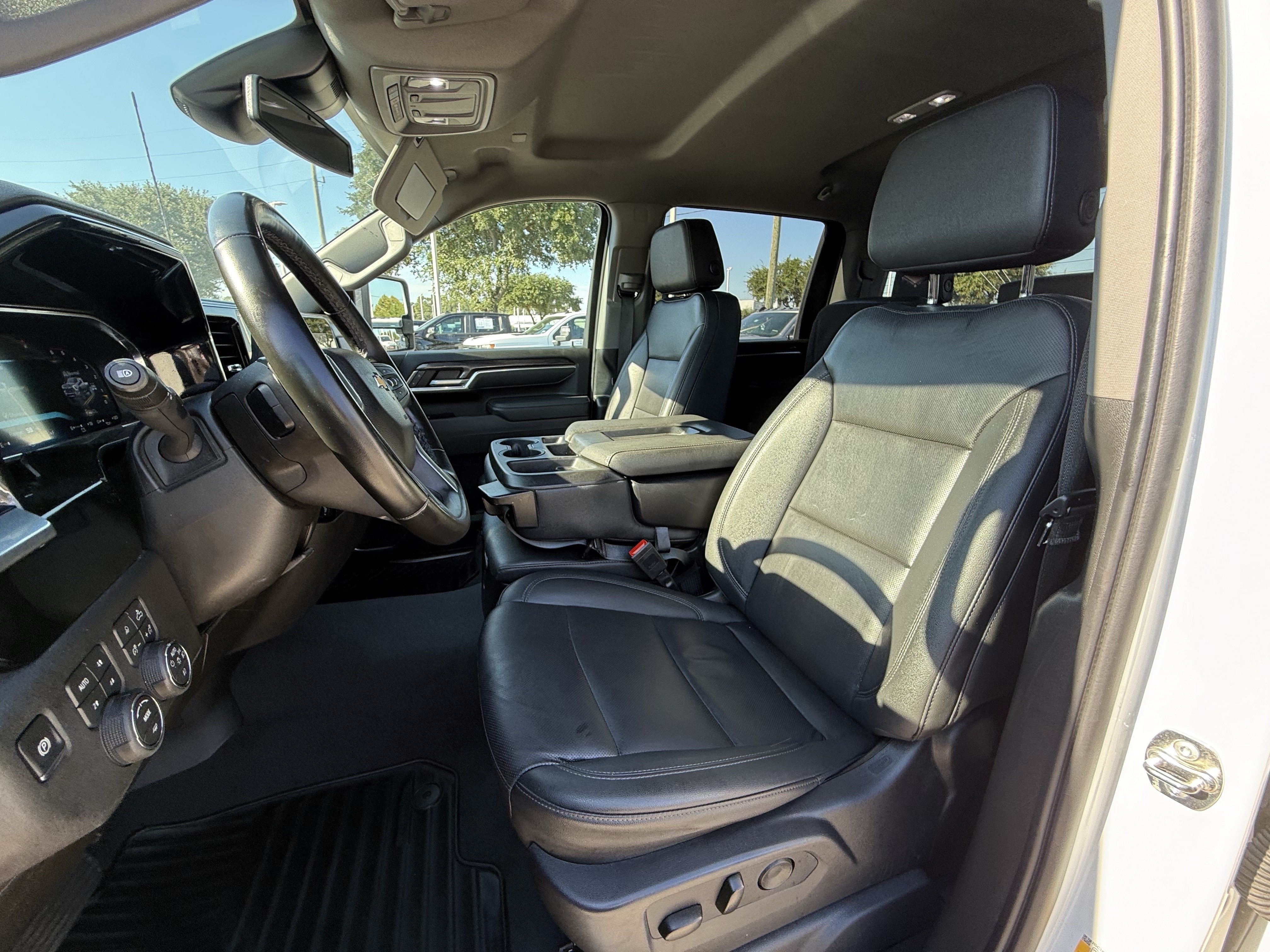 Used 2026 Chevrolet Silverado 2500 LTZ AWD/4WD image 26