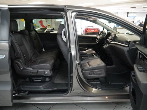 Used 2021 Honda Odyssey Touring image 28