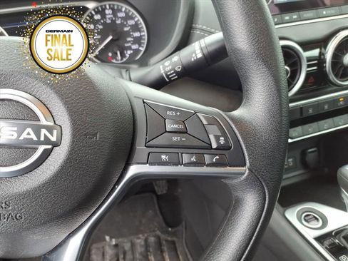 Used 2024 Nissan Sentra SV image 16