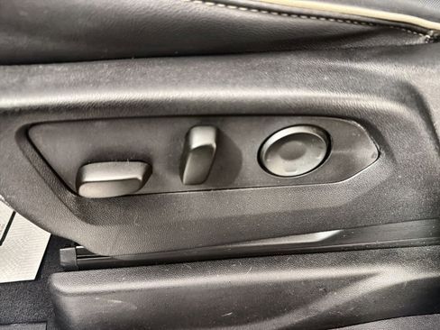 Used 2023 Chevrolet Tahoe Premier image 14