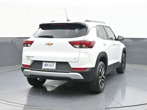 New 2026 Chevrolet TrailBlazer LT w/ Driver Confidence Package FWD image 13