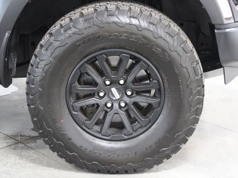 Used 2024 Ford F150 Raptor AWD/4WD image 16
