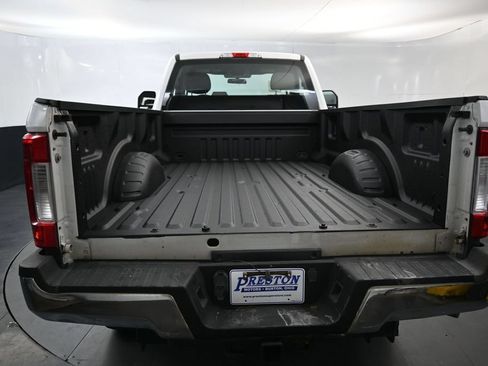 Used 2019 Ford F250 XL w/ STX Appearance Package AWD/4WD image 8
