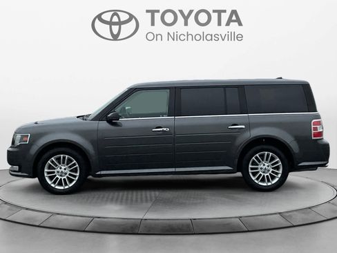Used 2019 Ford Flex SEL w/ Equipment Group 202A image 3