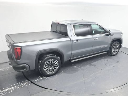 Used 2023 GMC Sierra 1500 Denali Ultimate AWD/4WD image 7