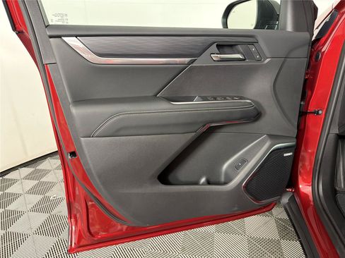 New 2026 GMC Acadia Elevation w/ Black Edition FWD image 8