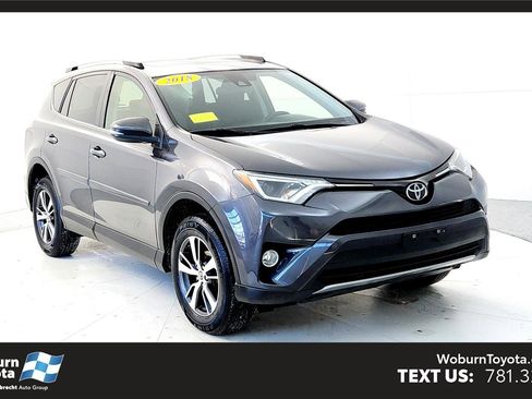 Used 2018 Toyota RAV4 XLE image 1