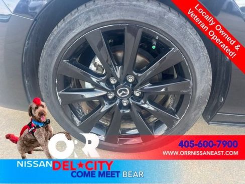 Used 2024 MAZDA MAZDA3 s FWD image 9