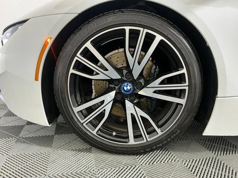 Used 2019 BMW i8 Roadster AWD/4WD image 26