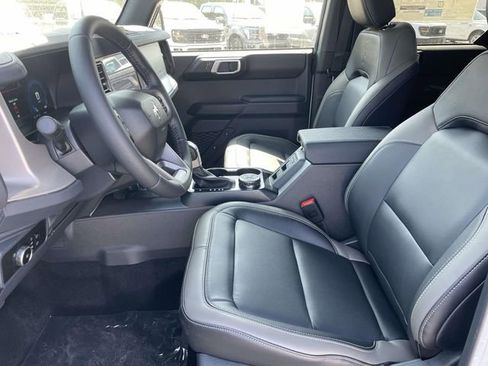 New 2026 Ford Bronco Outer Banks AWD/4WD image 15
