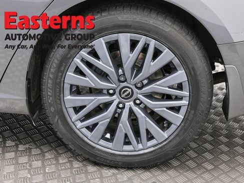 Used 2023 Nissan Altima 2.5 SV FWD image 33