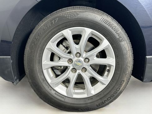 Used 2021 Chevrolet Equinox LT FWD image 11