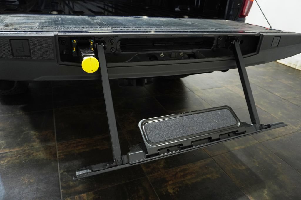 Used 2024 Ford F150 Raptor AWD/4WD image 7
