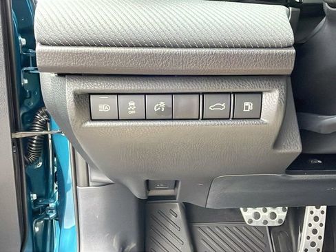 New 2026 Toyota Camry SE FWD image 25