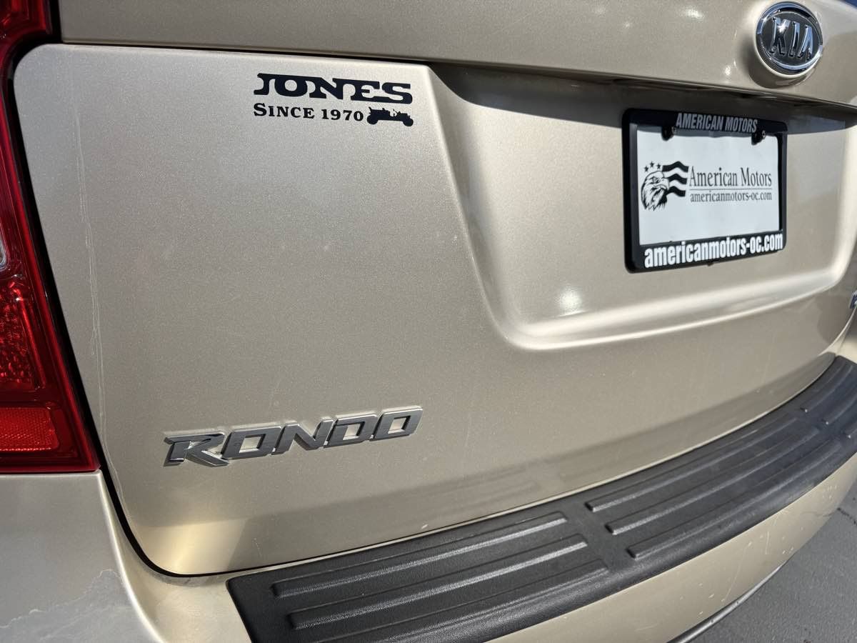 Used 2007 Kia Rondo EX w/ Premium Pkg FWD image 15