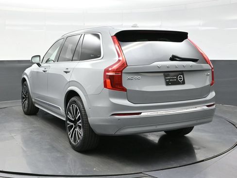 Used 2025 Volvo XC90 T8 Plus w/ Protection Package AWD/4WD image 5
