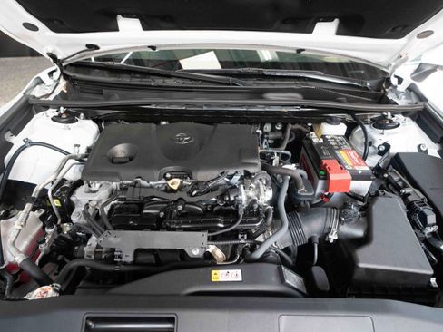 Used 2024 Toyota Camry LE image 30