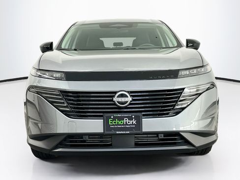 Used 2025 Nissan Murano SV AWD/4WD image 2