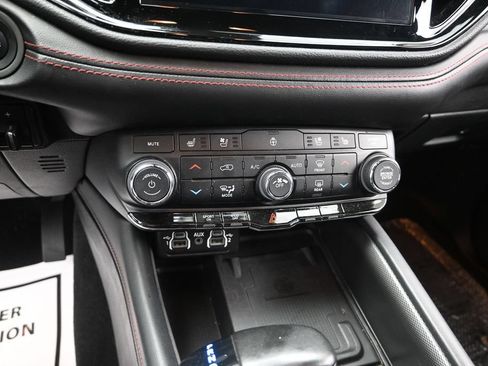 Used 2023 Dodge Durango R/T RWD image 15