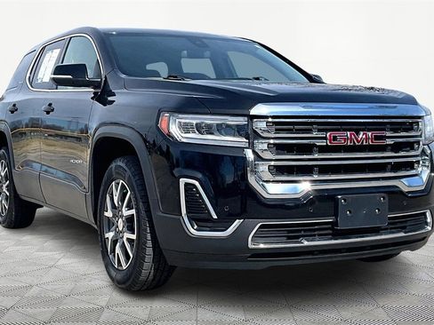 Used 2023 GMC Acadia SLE image 12