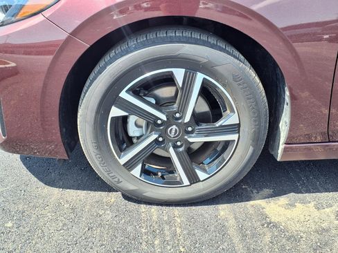 Used 2025 Nissan Sentra SV FWD image 21
