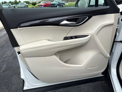 Used 2023 Buick Envision Preferred image 14