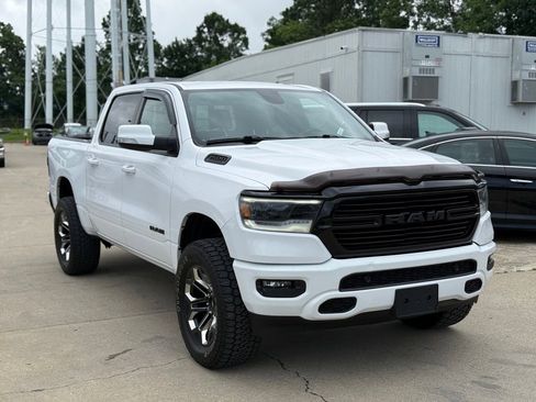 Used 2020 RAM 1500 Big Horn AWD/4WD image 4