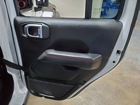 Used 2020 Jeep Wrangler Unlimited Rubicon image 23