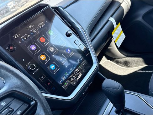 Certified 2025 Subaru Crosstrek 2.0i Premium image 27
