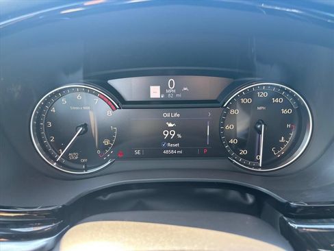 Used 2023 Cadillac XT6 Premium Luxury FWD image 8