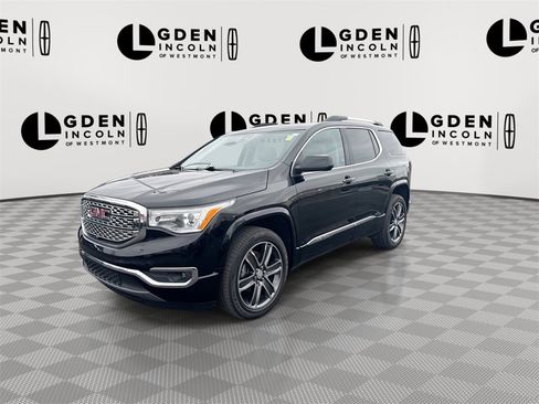 Used 2018 GMC Acadia Denali w/ Technology Package image 4