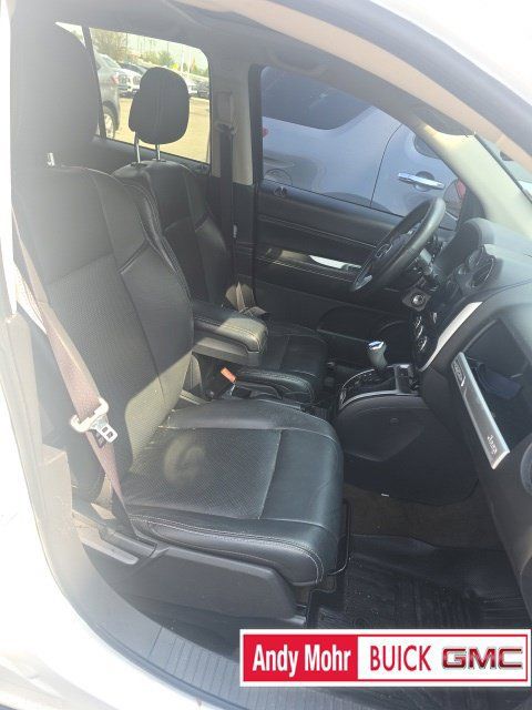 Used 2016 Jeep Compass High Altitude AWD/4WD image 6