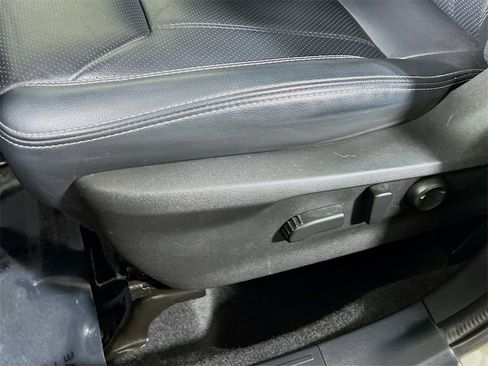 Used 2019 Subaru Forester Limited w/ Popular Package #3 image 18