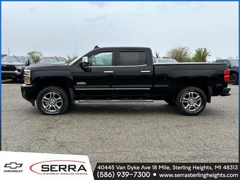 Used 2018 Chevrolet Silverado 2500 High Country w/ Duramax Plus Package AWD/4WD image 2