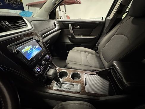 Used 2015 Chevrolet Traverse LT AWD/4WD image 28