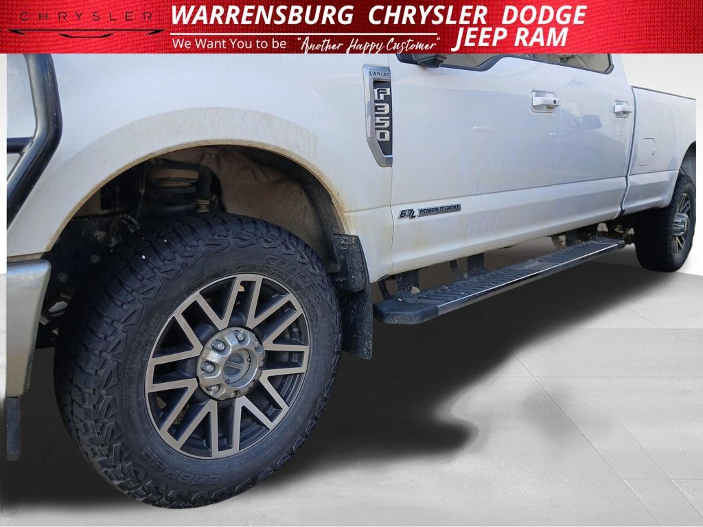 Used 2019 Ford F350 Lariat w/ Lariat Ultimate Package AWD/4WD image 26