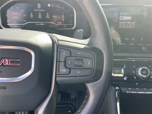 Used 2023 GMC Sierra 1500 AT4 w/ AT4 Preferred Package image 18